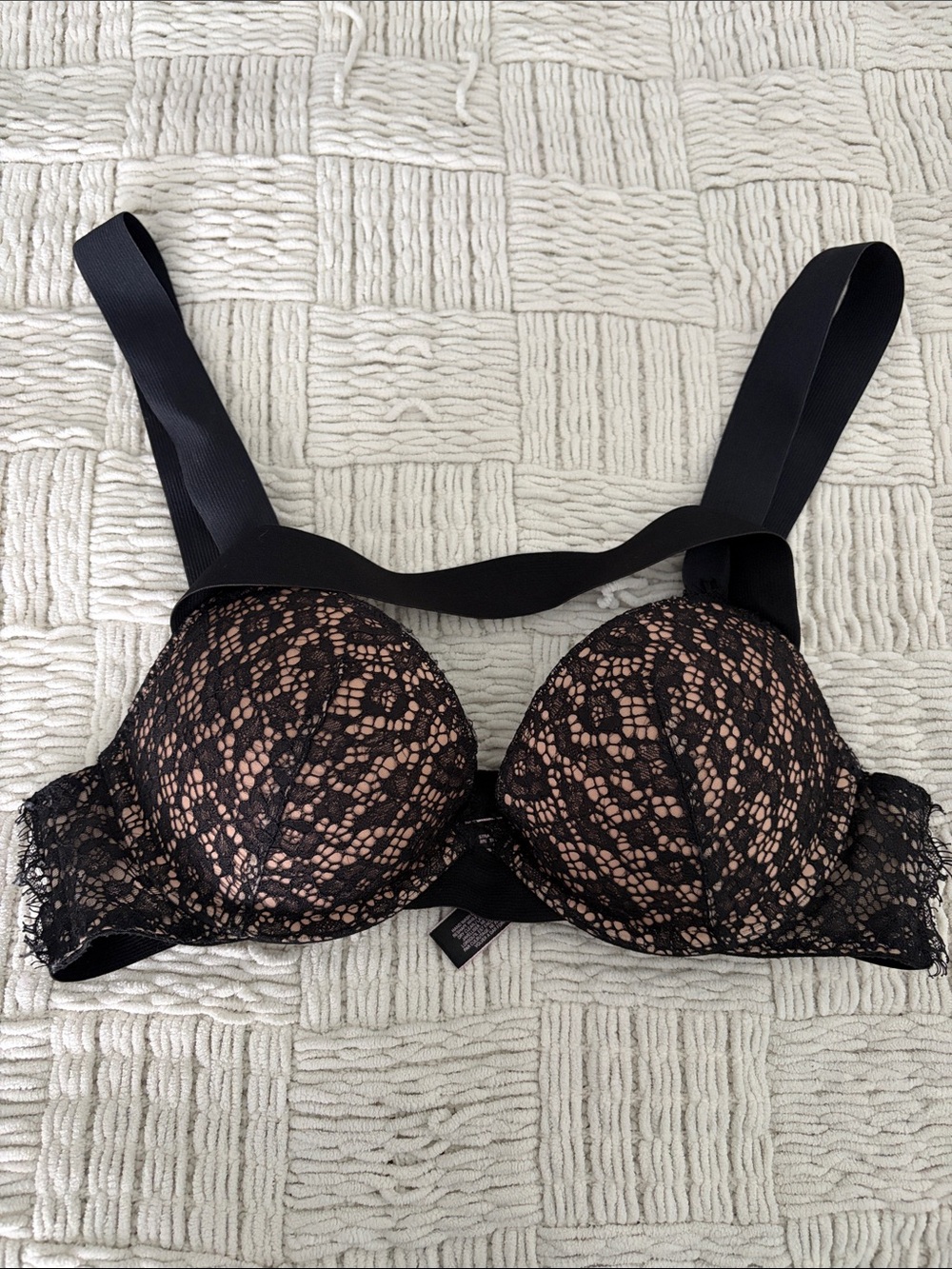 Lace Overlay Push-Up Bra - Black/Nude